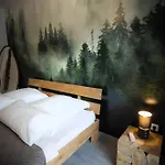 Signature - Forest Flat * وينتربرغ